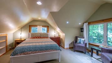 2 makuuhuonetta, silitysrauta/-lauta, vuodevaatteet