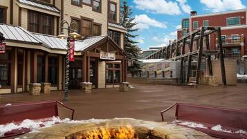 Enceinte de lâhĂ©bergement