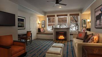 TV connectée, cheminée