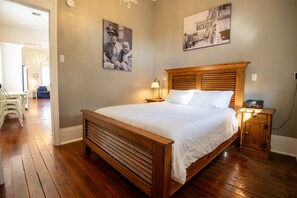 3 chambres, fer et planche à repasser, accès au Wi-Fi (inclus)