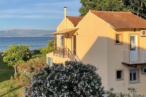 Exterior - Sandy Beach Houses-Sea View (Corfu)
