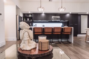 Interior - Midtown Escape • 3BR 3.5BA • Near Downtown & NRG (Houston)