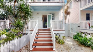 Exterior detail - Fun & Energetic 2 Bed 1.5 Bath: Booty Caye @ Key West Golf Club - RealKeyWest (Key West)