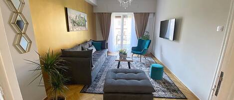 Luxury Apartment | Living area