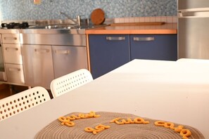 Dining - N205 - Numana, delightful two-room apartment with garden (Numana)