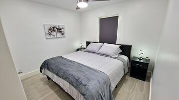 3 bedrooms, iron/ironing board, free WiFi, bed sheets