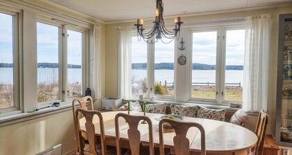 Nice home in Resö with kitchen