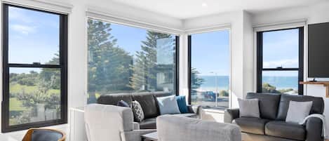 Smart TV, DVD player, offices