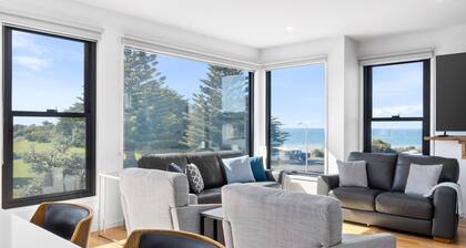 Alpha Centauri - Harbour and golf course location