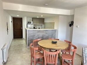 Apartment | Living area - Ari aparts Beschtedt 165 (San Carlos de Bariloche)