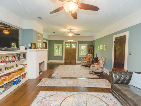 Smart TV, computer monitors, printers