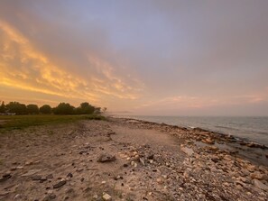 Sun loungers, beach towels