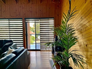 Interior - Unwind in a stylish 3 bedroom home. Within an easy stroll to beach park & shops. (Tuross Head)