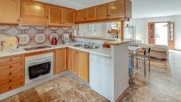 Stovetop, dishwasher