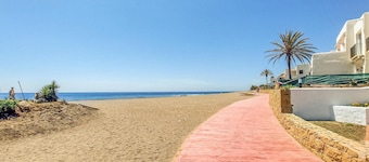 Beautiful apartment in Estepona