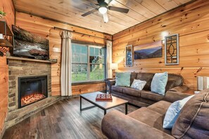 Smart TV, fireplace, video games