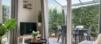 2 bedroom stunning home in Heinkenszand