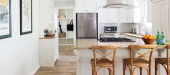 Game Day Retreat minutes to Downtown and Sanford Stadium