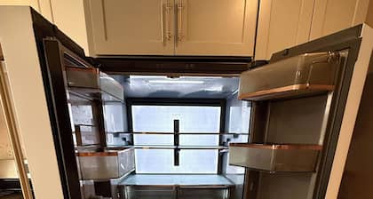 Newly Remodeled 4 bedroom House