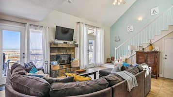 House (4 Bedrooms) | Property amenity