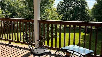 Premium Double Room, 1 King Bed | Terrace/patio