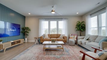 TV connectée, livres, chaßne hi-fi