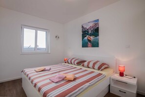 3 habitaciones, wifi gratis y ropa de cama