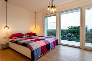 4 bedrooms, iron/ironing board, free WiFi, bed sheets - Villa Zara with private Wellness (Klimno)