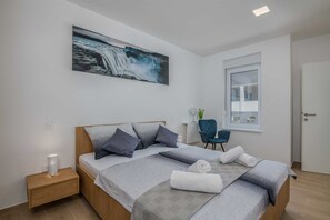 3 habitaciones, wifi gratis y ropa de cama 