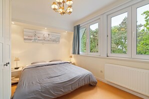 3 habitaciones, tabla de planchar con plancha y wifi gratis 