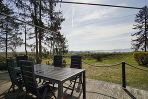 Outdoor dining - Ferienwohnungen auf dem Teschenberg Wohnung 03 - Fewo Teschenberg (Mönchgut)