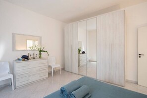 3 Schlafzimmer, Bügeleisen/Bügelbrett, WLAN, Bettwäsche