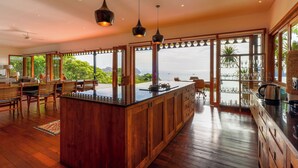 Villa, flere soverom, privat basseng, sjøutsikt (7 Bedrooms) | Eget kjøkken