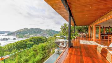 Villa, 7-Bedrooms, Private Pool, Sea View | Exterior