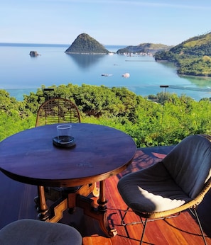 Vila, vários quartos, piscina particular, vista para o mar (7 Bedrooms) | Terraço/pátio