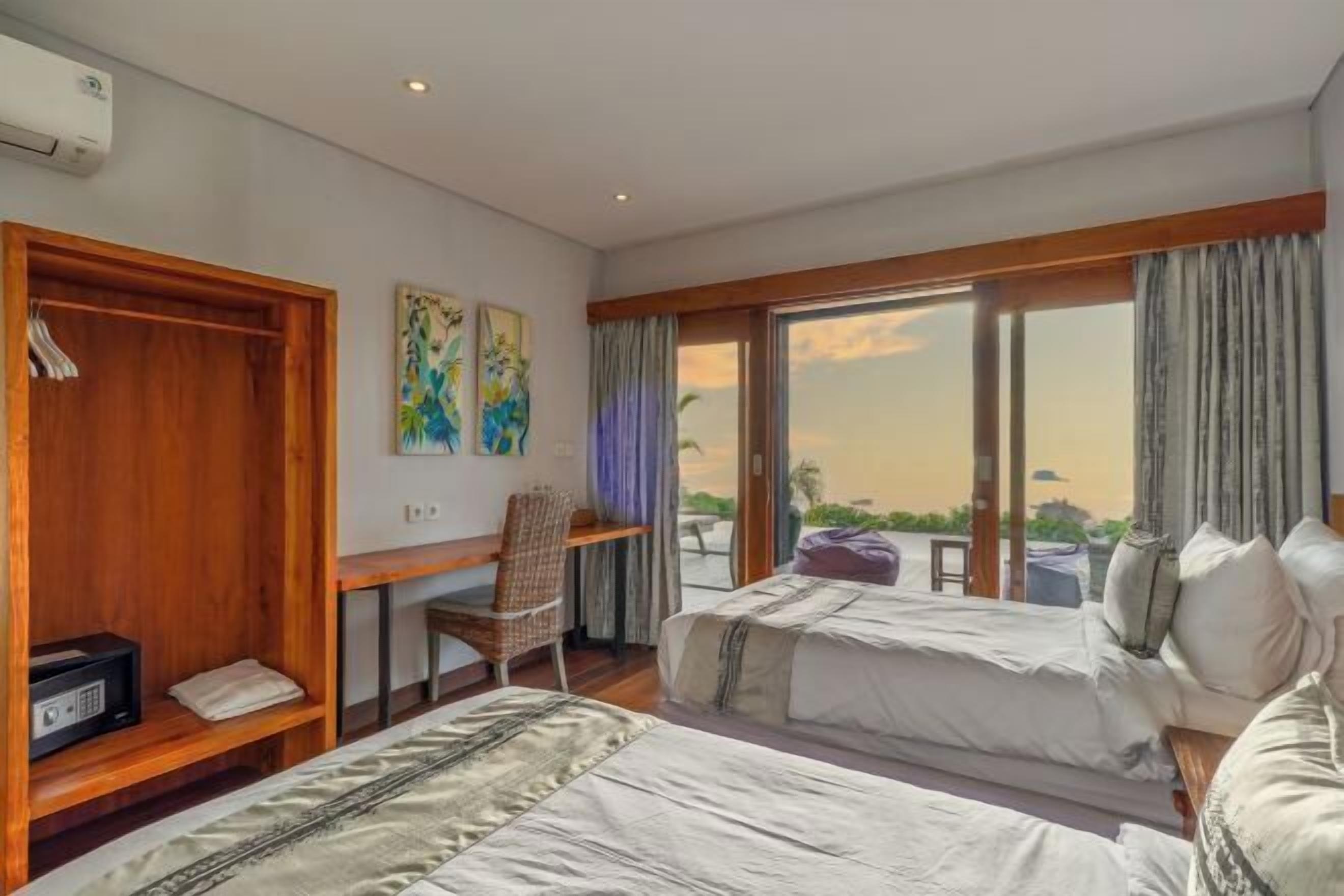 Caja de seguridad en la habitación, wifi gratis y ropa de cama 