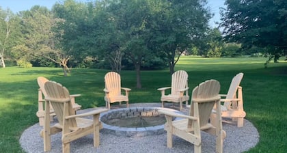 Tudor Pines Bed and Breakfast