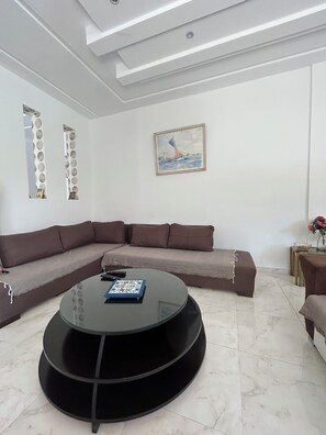 Superior Apartment | Iron/ironing board, WiFi, bed sheets - Résidence les jasmins hergla  (Hergla)