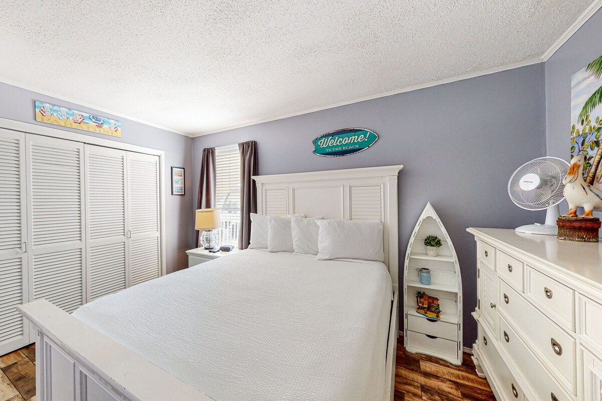 Photo 12 of Coastal condo with pool, hot tub, tennis & golf access - dog-friendly