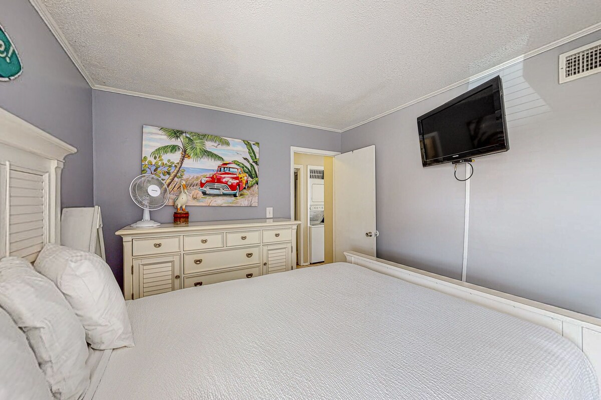 Photo 18 of Coastal condo with pool, hot tub, tennis & golf access - dog-friendly