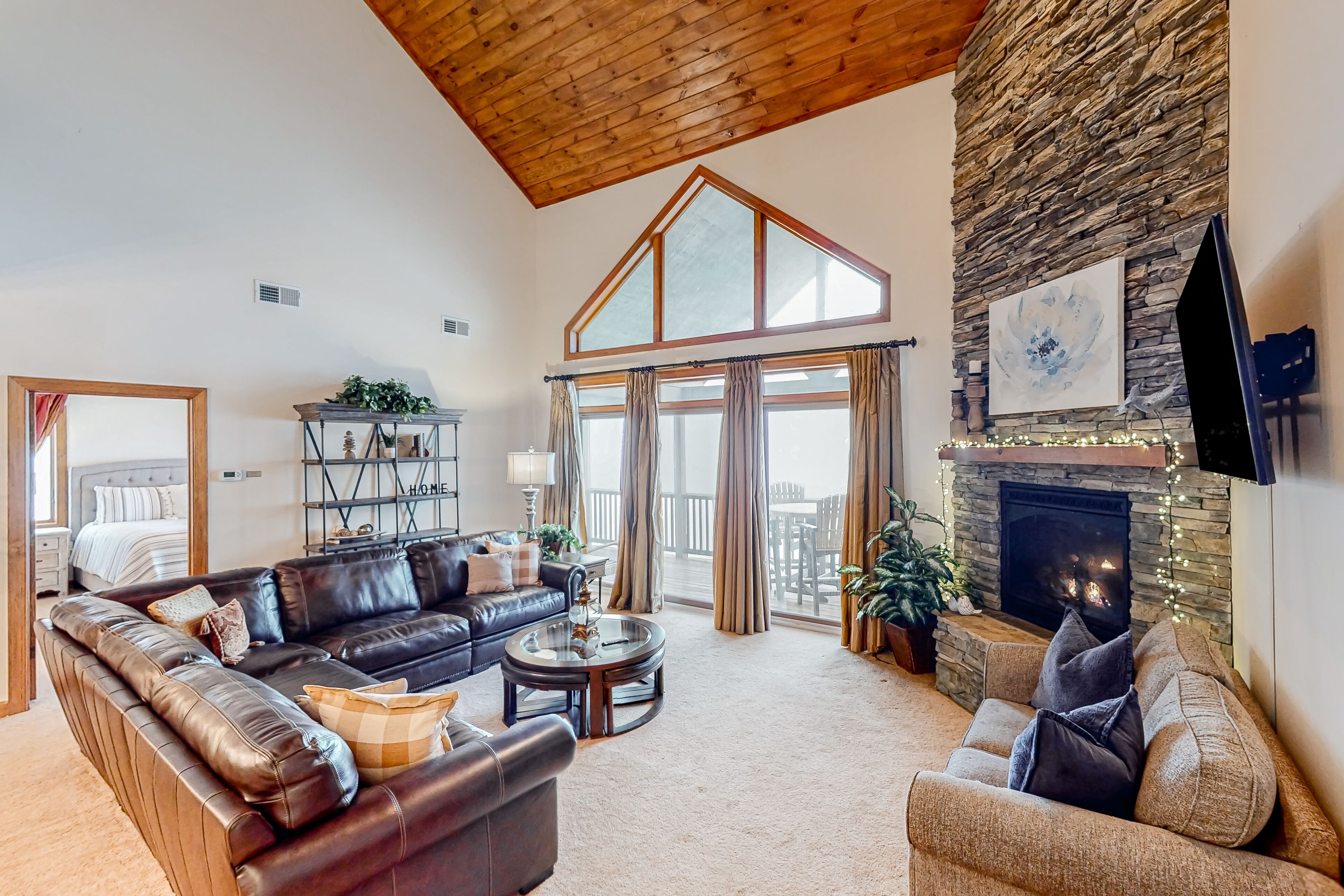 Ski-in/out condo near lifts with ski and mtn views, fireplace, deck, streaming