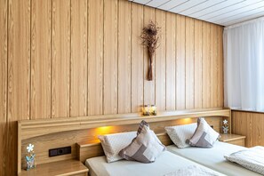 2 chambres, fer et planche Ă repasser, Wi-Fi gratuit, draps fournis