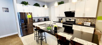 NEW! Luxury Modern Retreat House in Flagstaff