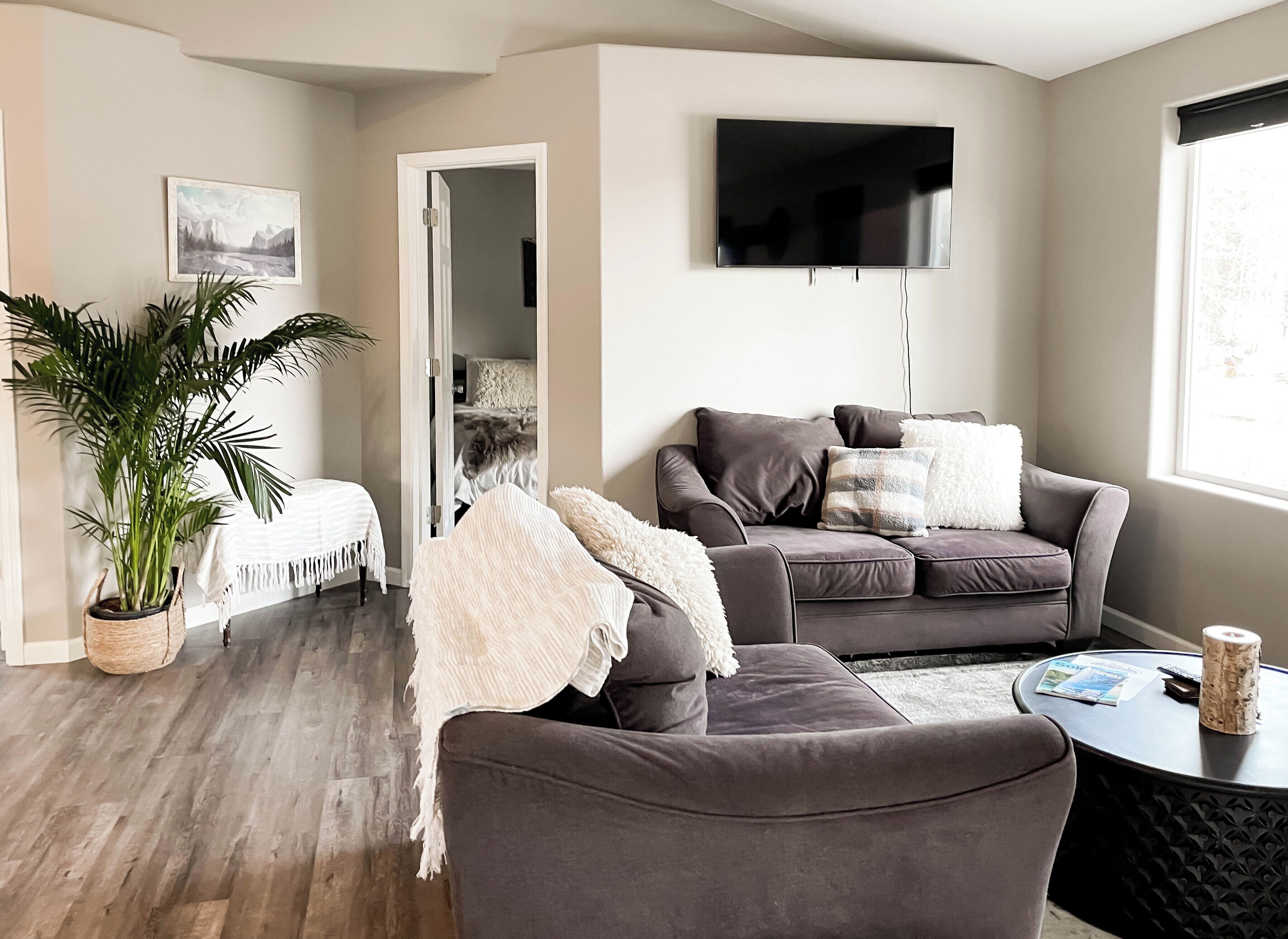 Luxury Duplex, 2 Bedrooms | Living area | 44-inch Smart TV with cable channels, TV, heated floors