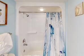 Hair dryer, towels - Oceanfront condo with balcony, W/D, pools, & lazy river - walk everywhere (Myrtle Beach)