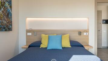 1 bedroom, in-room safe, iron/ironing board, WiFi