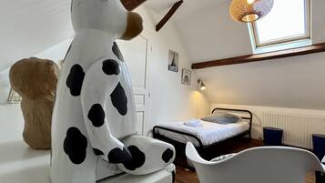 2 makuuhuonetta, vauvan matkasänky, Wi-Fi, vuodevaatteet