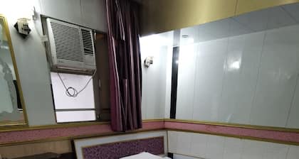 spanish hostel