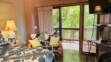 1 bedroom, memory foam beds, individually decorated