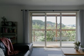 Interior - Berrys Creek Farm Stay (Berrys Creek)